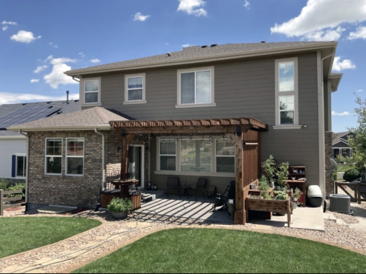 Highlands Ranch Colorado home backyard with new Benjamin Moore paint